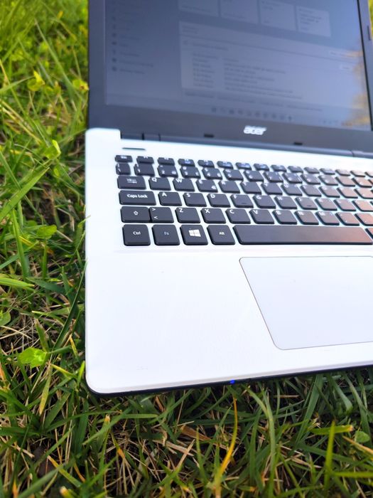 Portátil Acer | SSD 256GB | Windows 11 Home | Microsoft Office 2024