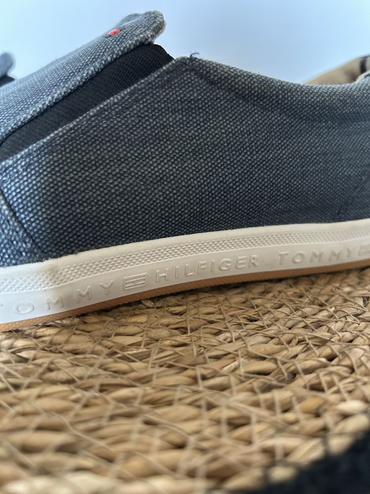 Кеди сліпони tommy hilfiger