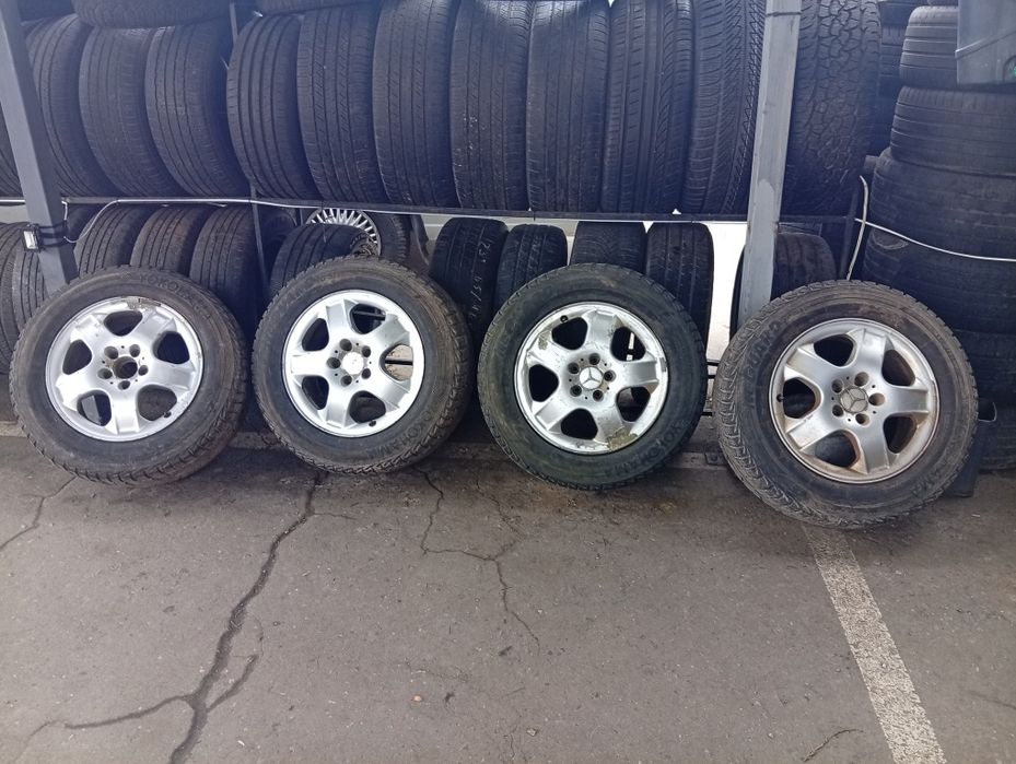 Продам резину з дисками