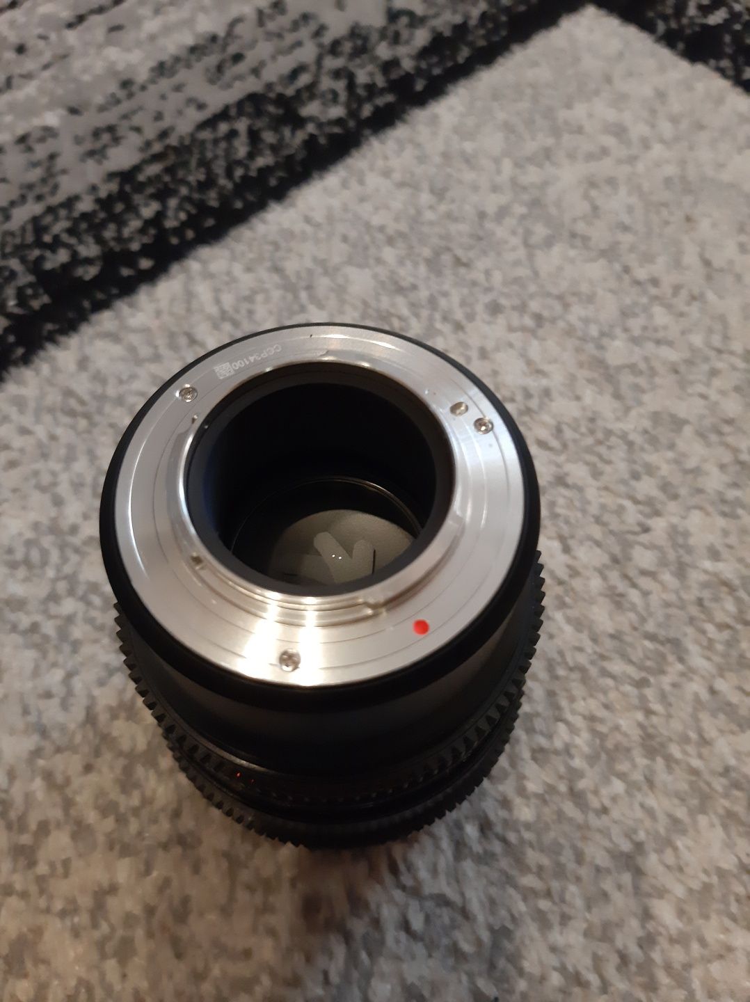 Объектив Samyang t1.5 85mm as if umc 2