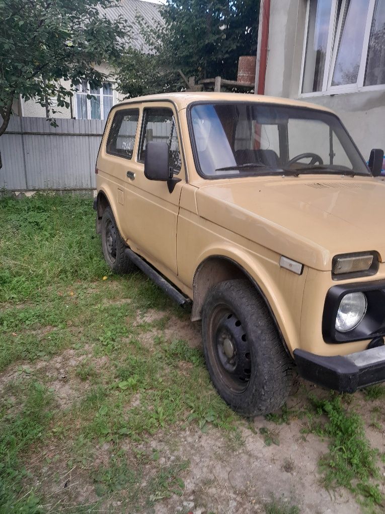 Продам Ниву Ваз 2121 в хорошому стані.