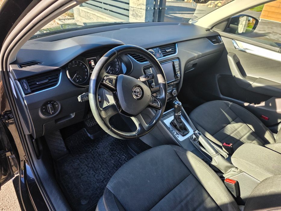 Skoda Octavia Kombi DSG