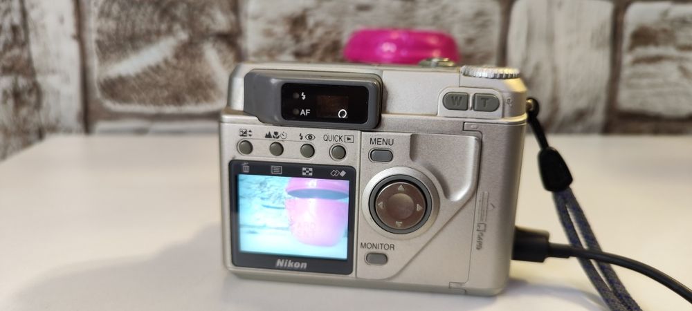 Aparat Nikon Coolpix 880