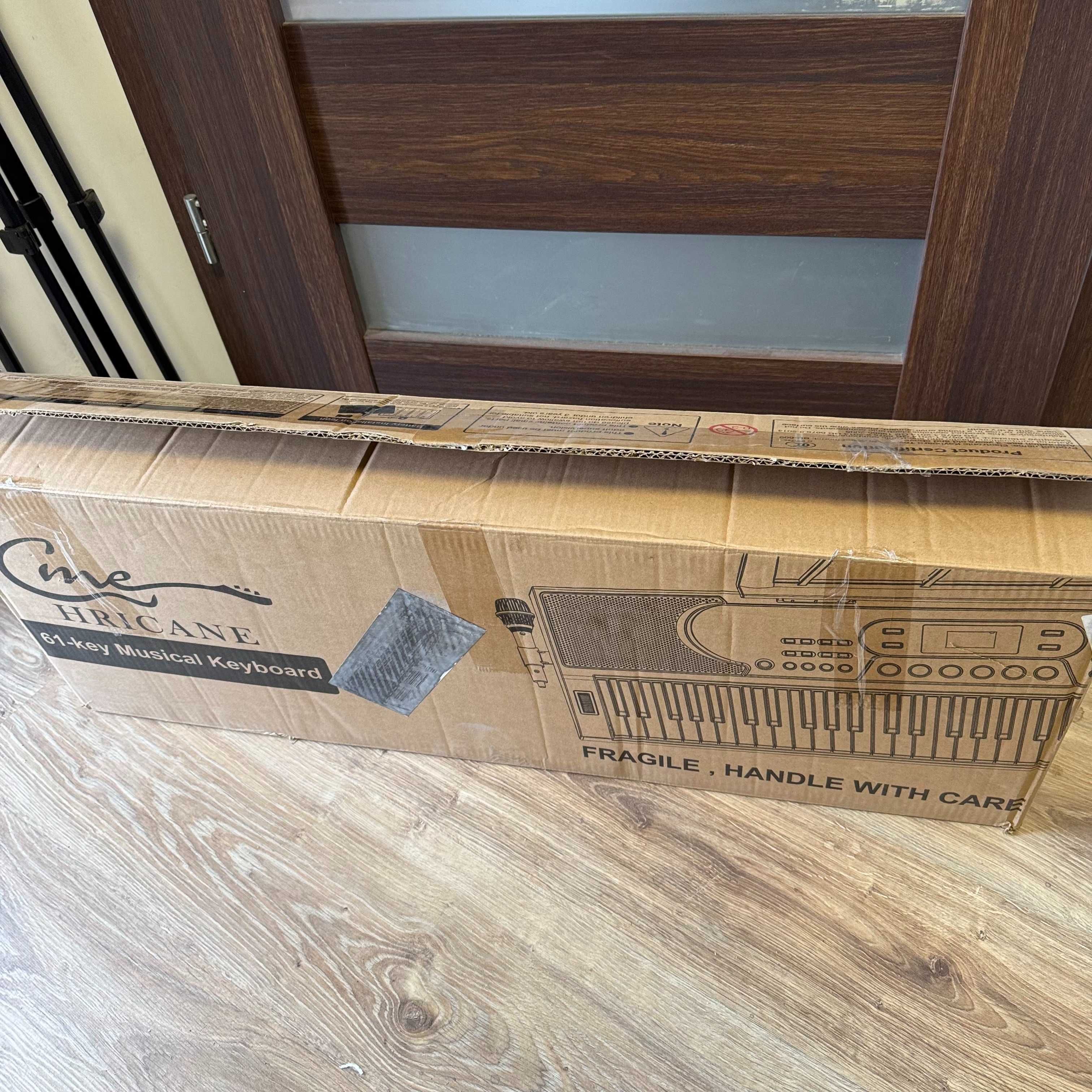 Różowy keyboard HRICANE z mikrofonem, 61 klawiszy