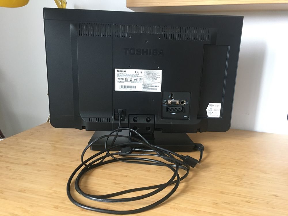 Monitor/telewizor TOSHIBA model 22L1333G