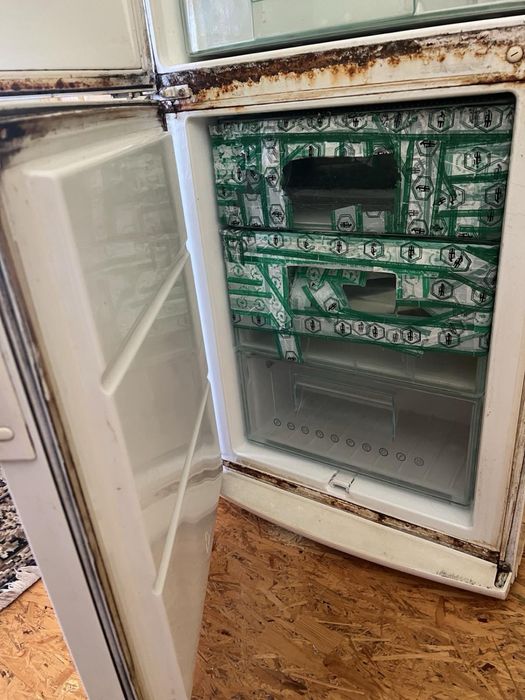 Холодильник електролюкс робочий