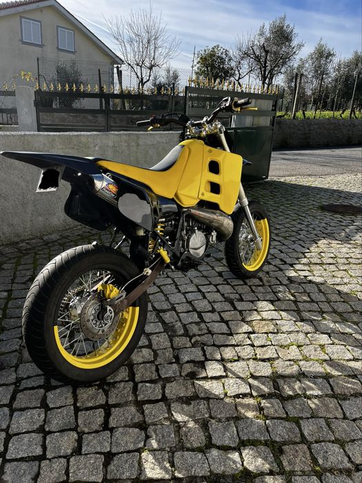 Suzuki tsr 125 supermotard