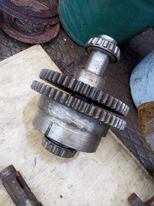 запчастини до фрезеро-токарного обладнення