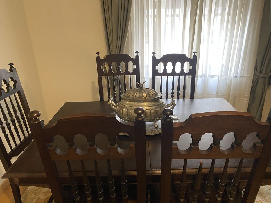 Mesa de jantar para sala