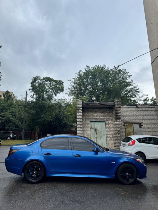 BMW E60 3.0 530і