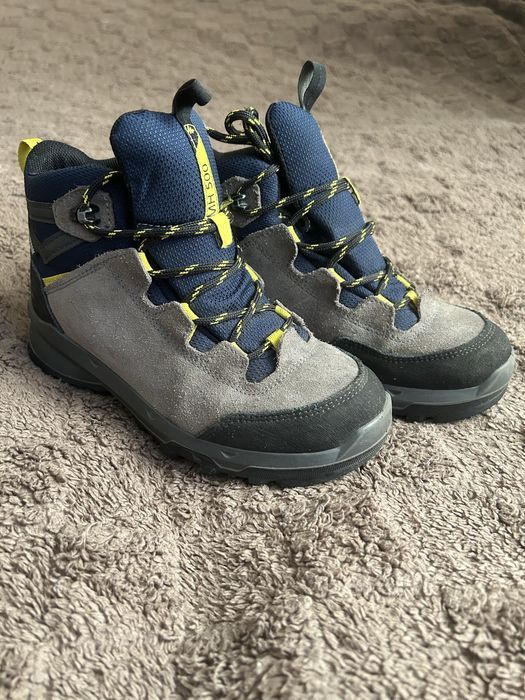 Продам чоботи термо Quechua