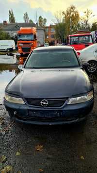 Двигун Opel Vectra B 1.6 X16XEL