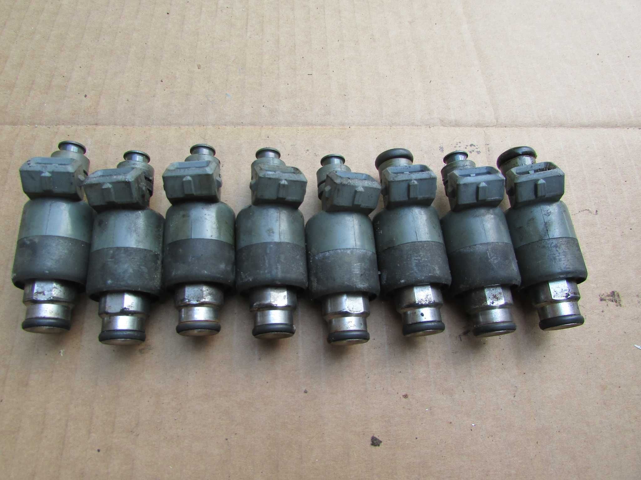 cadillac seville sts  4.6 wtrysk wtyski paliwa wtryskiwacz