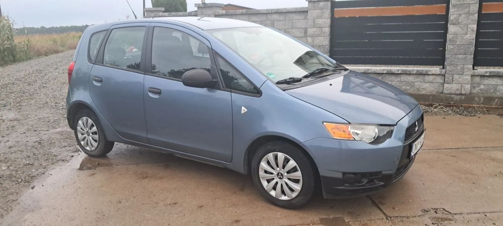 Mitsubishi Colt 1.1 benzyna klimatyzacja 5 drzwi zarejestrowany