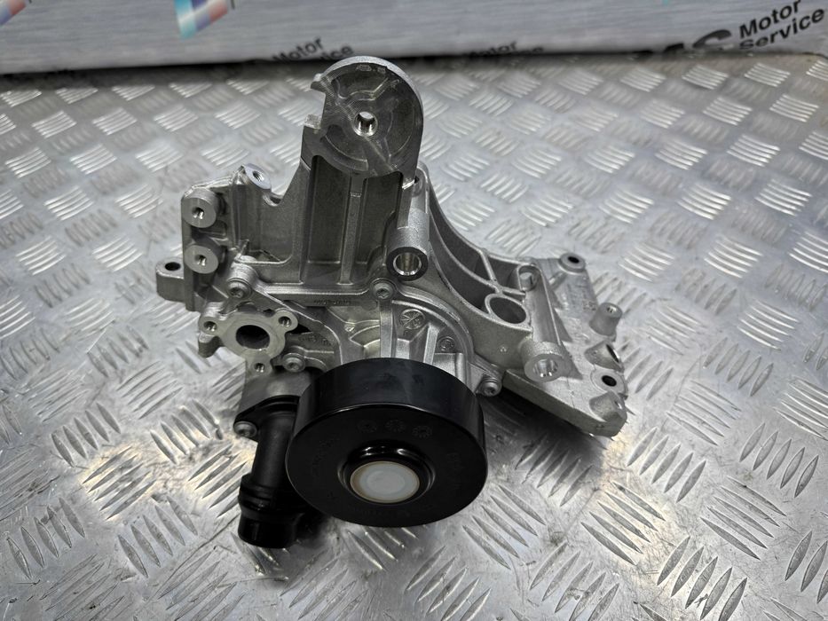 Помпа охлаждения BMW X5 G05 X6 G06 X7 G07 В58  11519453667