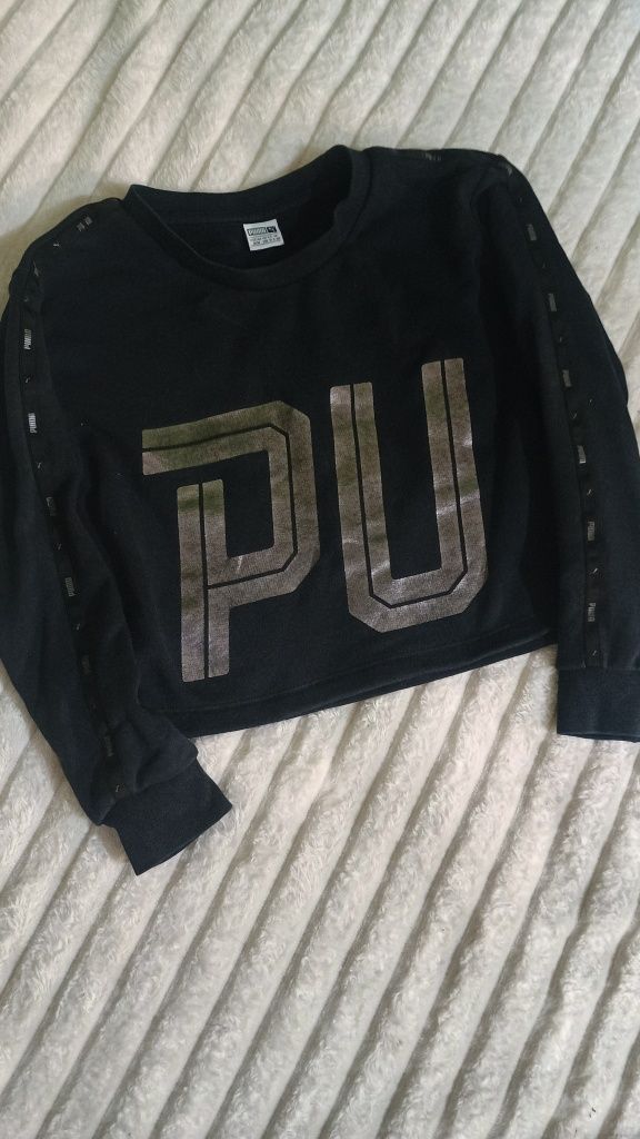 Bluza 140 czarna z napisem srebrnym stan bdb