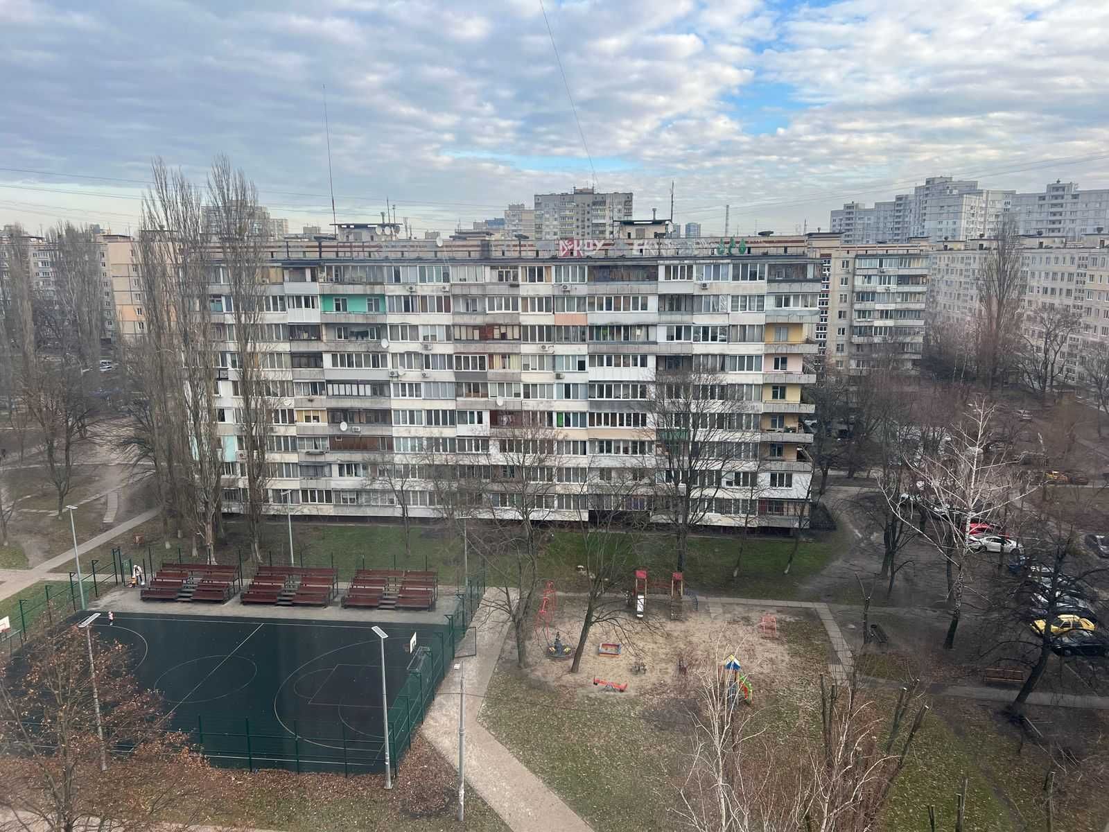 Здам 1-кімнатну, ремонт, Олега Мудрака (Наумова) 33а, Новобіличі
