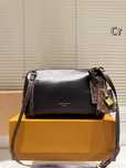 Torebka Louis Vuitton damska torba, skóra 167