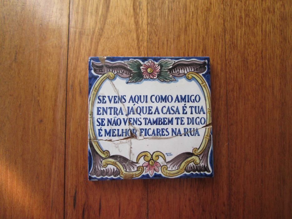 Azulejos Decorativos Antigos Falantes - Viúva Lamego