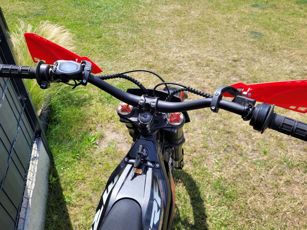 Mrf e-dirt 6.0 elektryczny cross e dirt