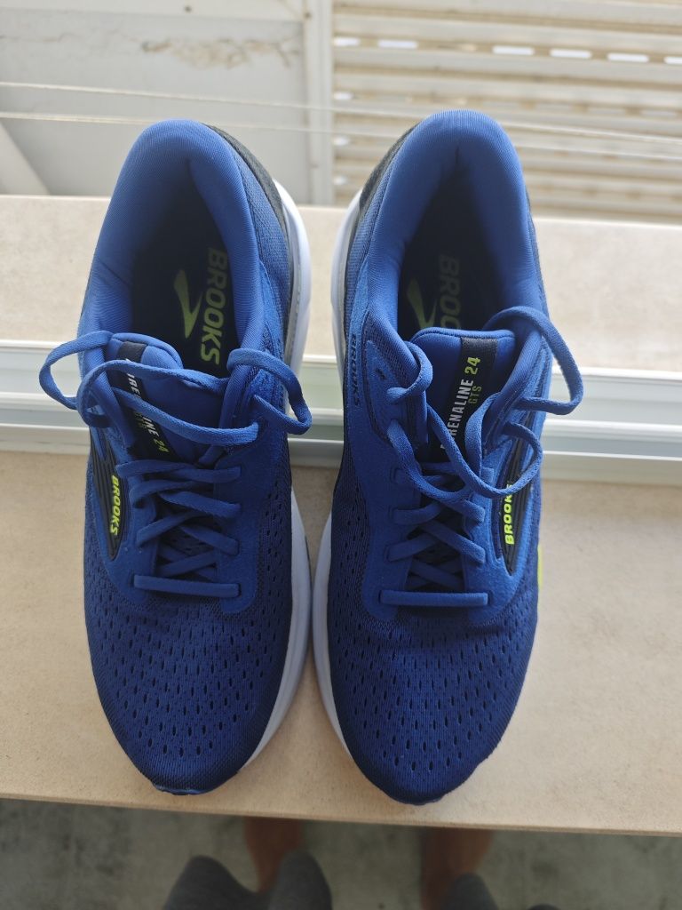 Brooks Adrenaline GTS 24