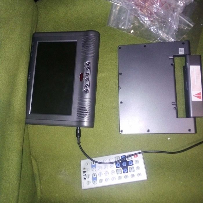 DVD samochodowe przenośne