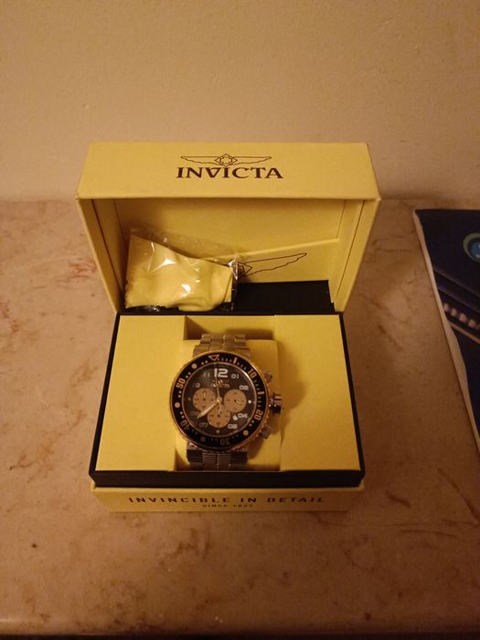 Relógio invicta  novo  1 mês