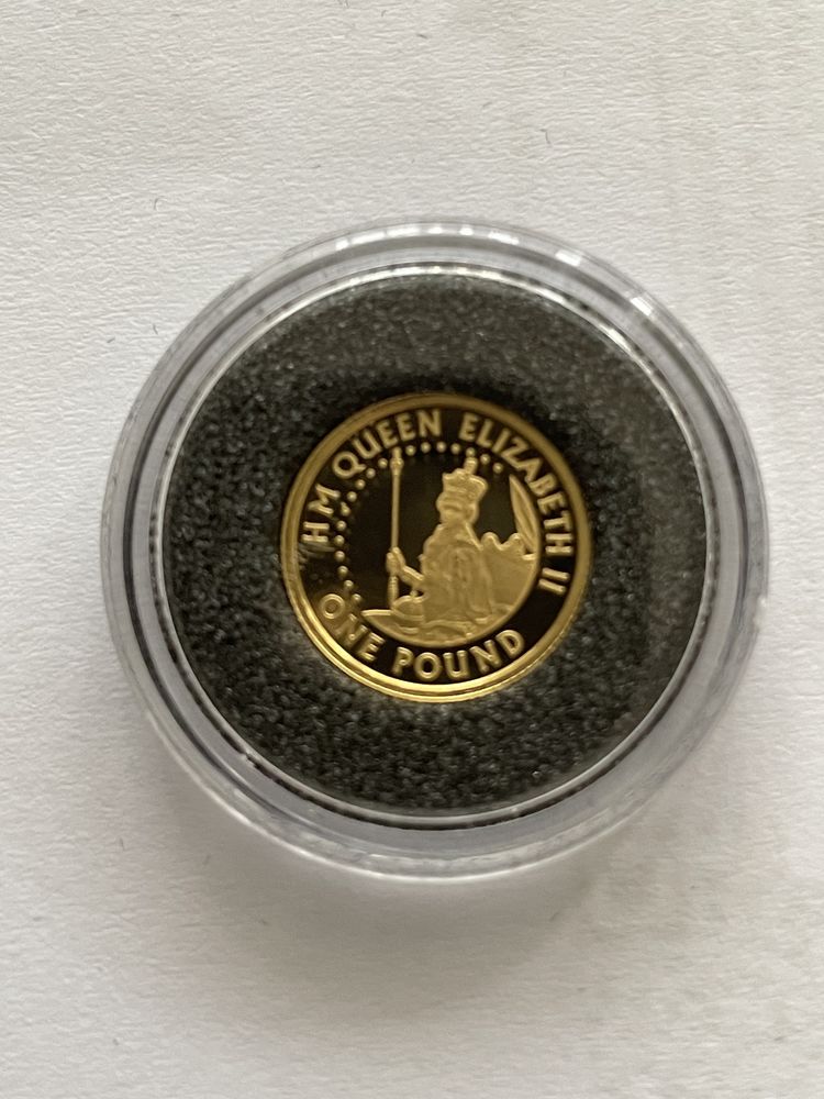 Золоті монети The Royal Mint тираж 500шт. Англія