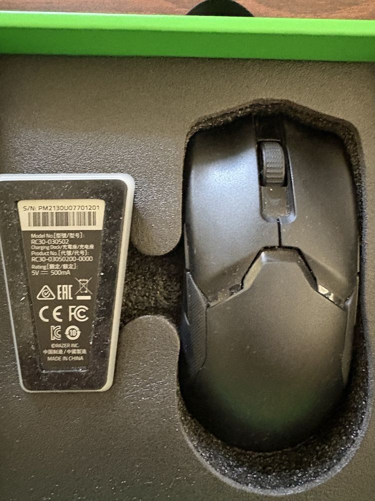 Razer Viper Ultimate – бездротова ігрова миша з зарядною станцією