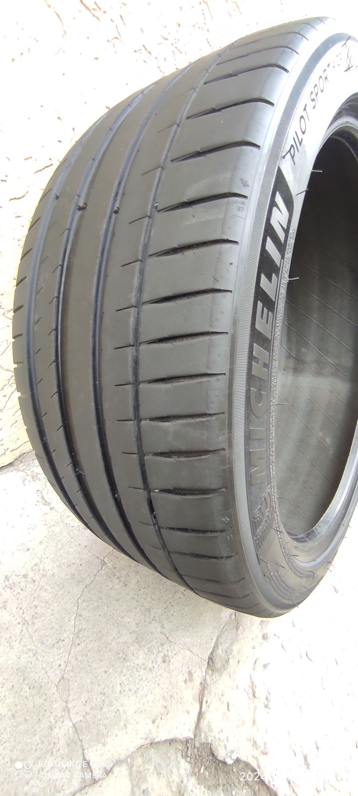 Michelin Pilot  Sport 4 255-40 r20 RunFlat