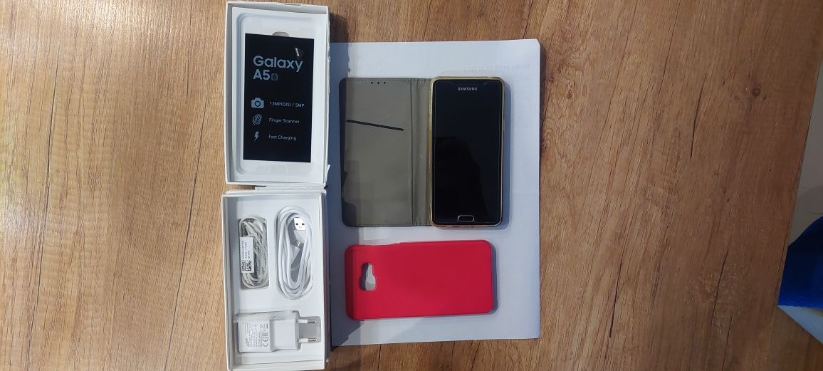 Samsung galaxy A5 2016 gold