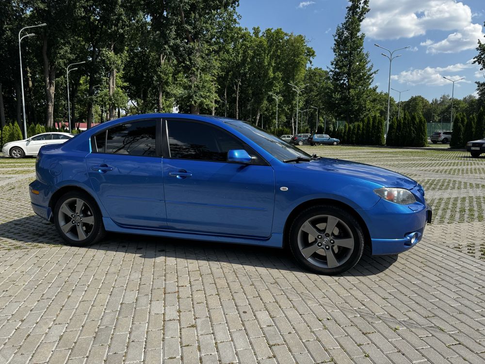 Продам Mazda 3  2006 года