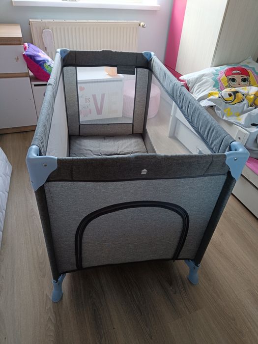 Łóżeczko turystyczne Kinderkraft Joy z materacem