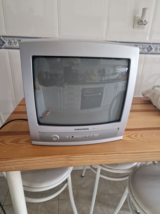 TV GRUNDIG Davio