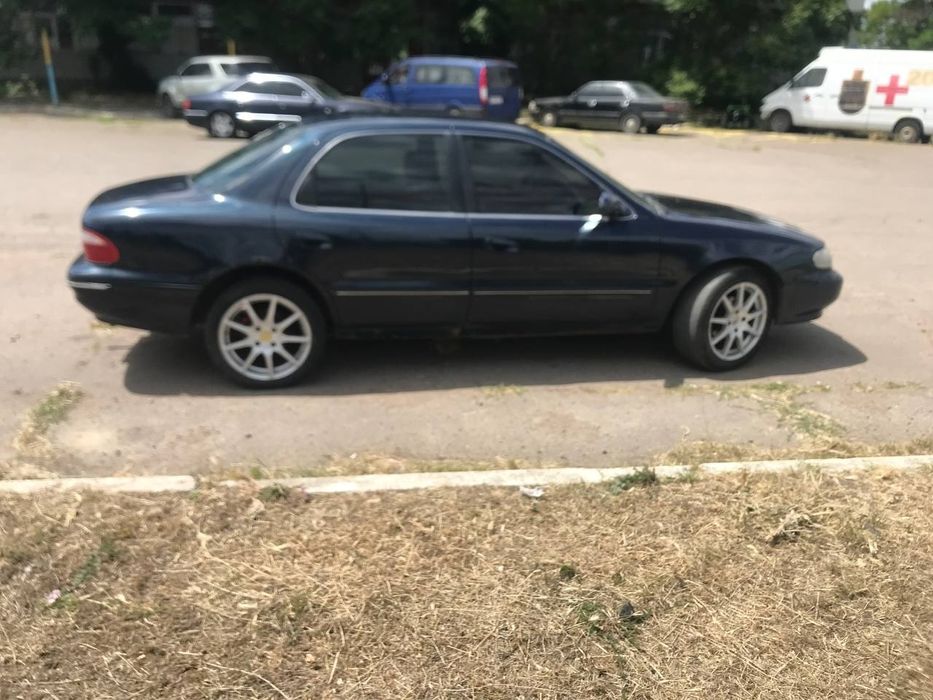 Продам Kia Clarus