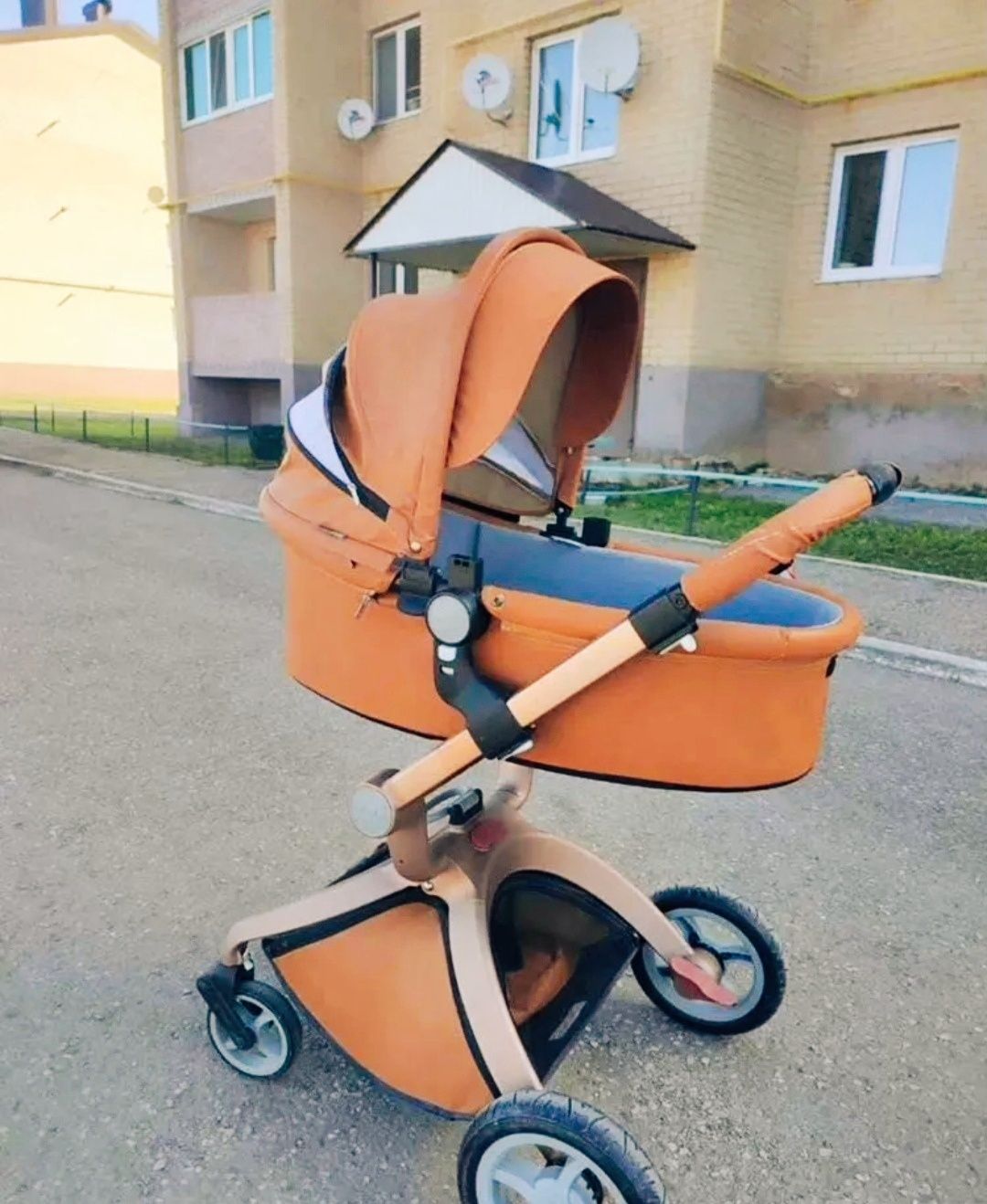 Продам колясочку