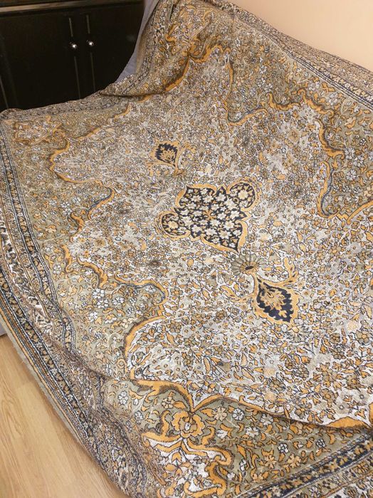 Покрывало ковровое тоненькое