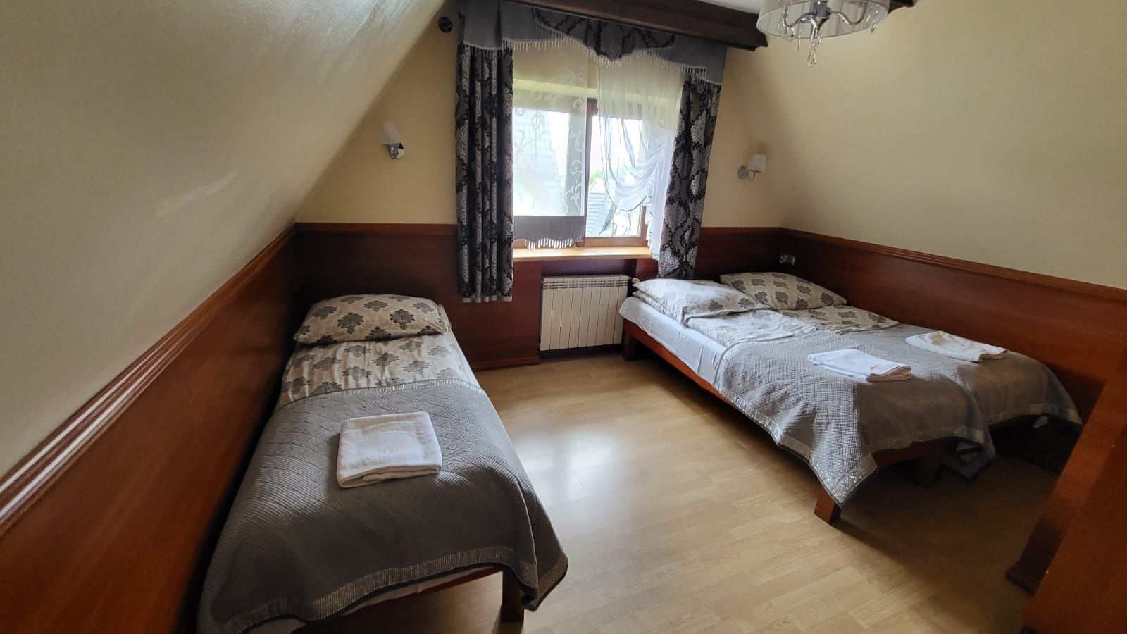 Pokoje gościnne Api Carmen Zakopane  WAKACJE 2025