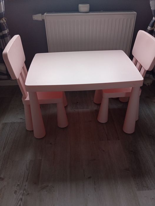 Stolik i krzesła mamut