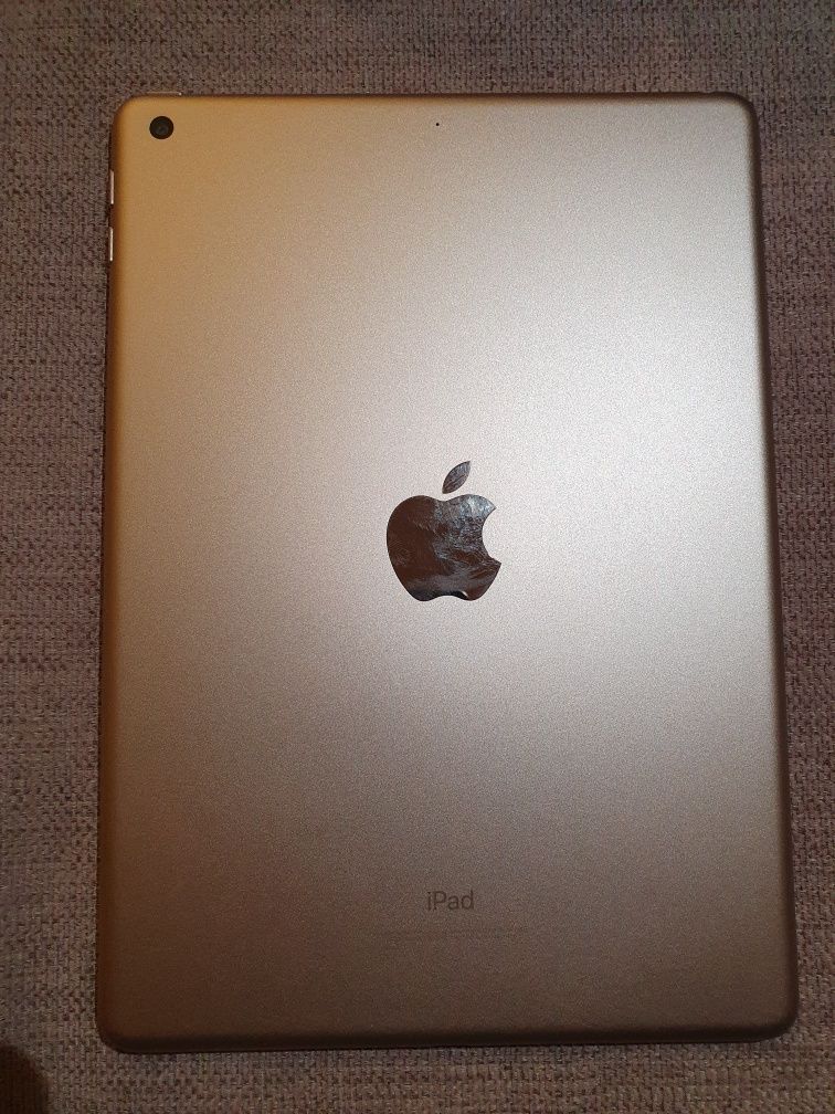 Ipad 9.7' (5ª Geração) — 128GB