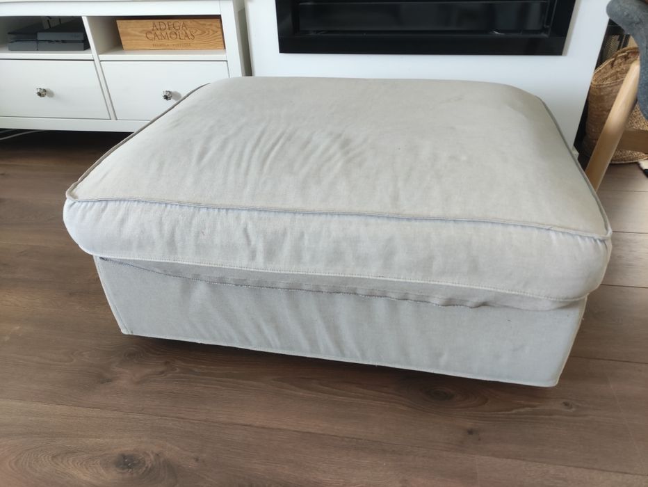 Pousa pés/baú arrumação IKEA