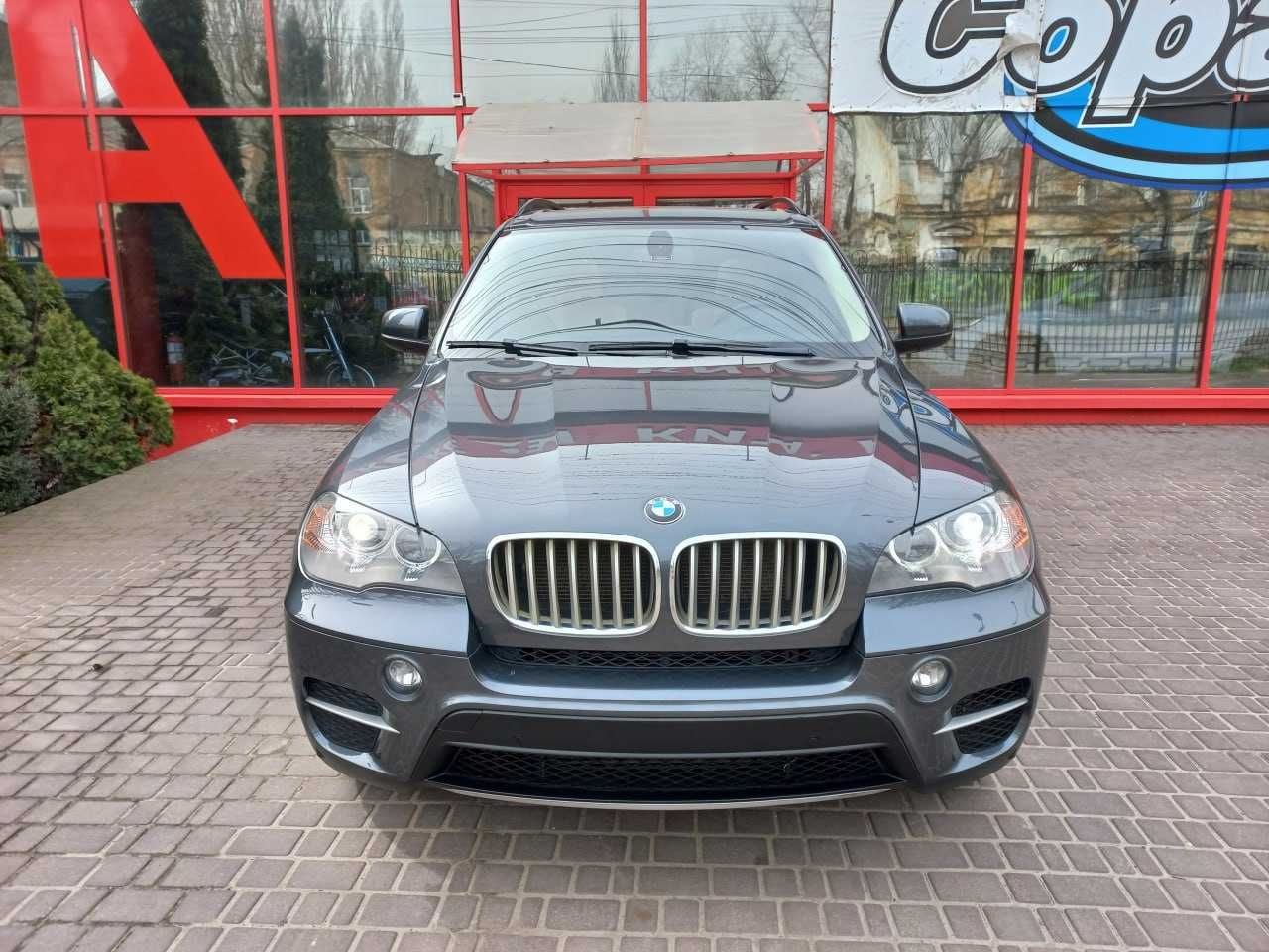 Автомобіль Bmw X5 35D 2012 року 3.0 л.