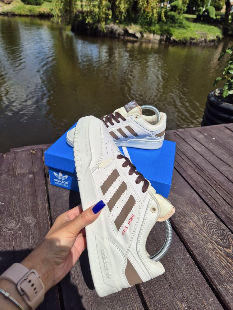 Кросівки Adidas Drop Step