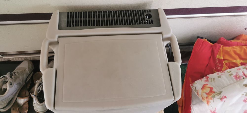 Lodówka electrolux absorpcyjna na 12v i230