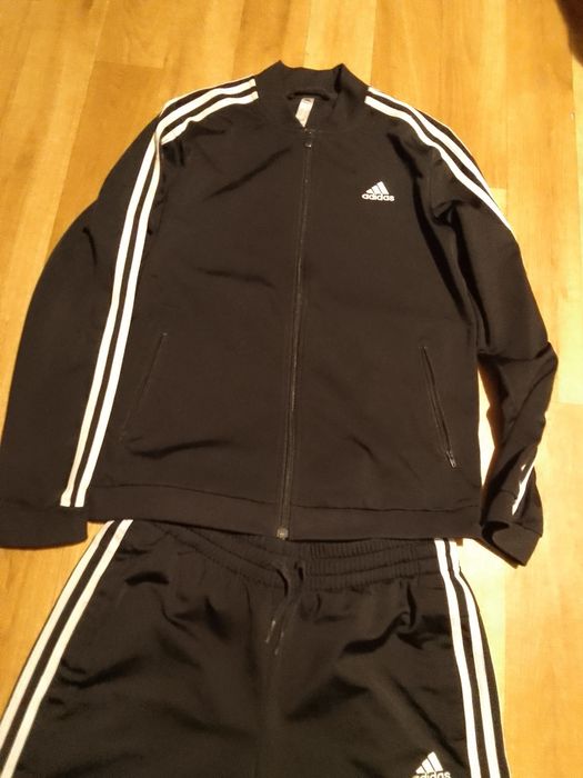 Dres sportowy damski
