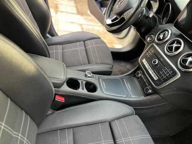 Mercedes A 180 CDI Versão Urban - Caixa Automática-IMPECAVEL 71.000 KM