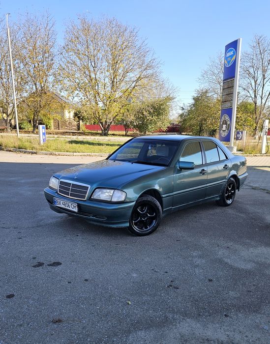 Mercedes c180 w202 Газ
