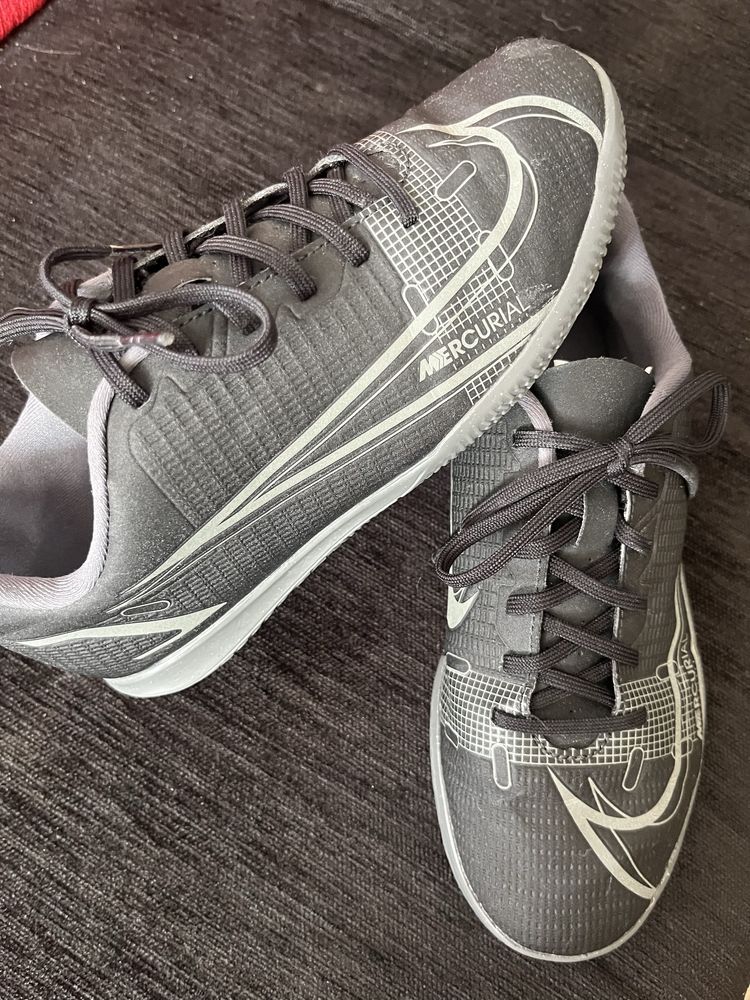 Buty nike halówki rozm 37