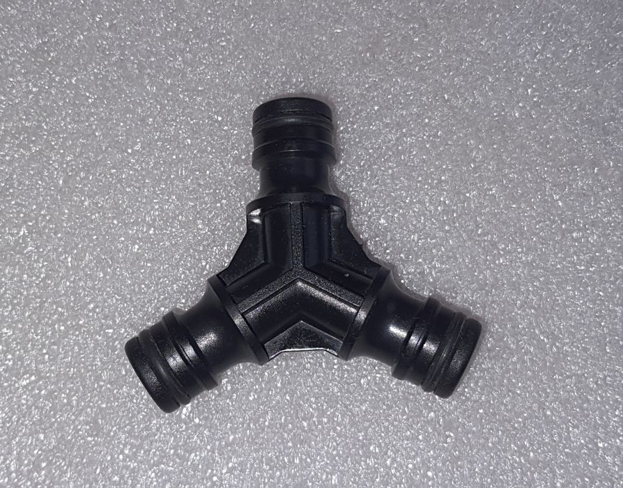 Трійник для з'єднувача шланга 1/2 дюйма.