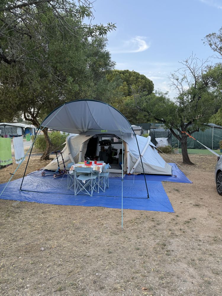 Tenda insuflavel quechua